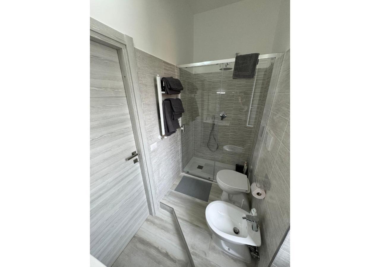 Interno 10 - Metro C Apartment Rome Bagian luar foto