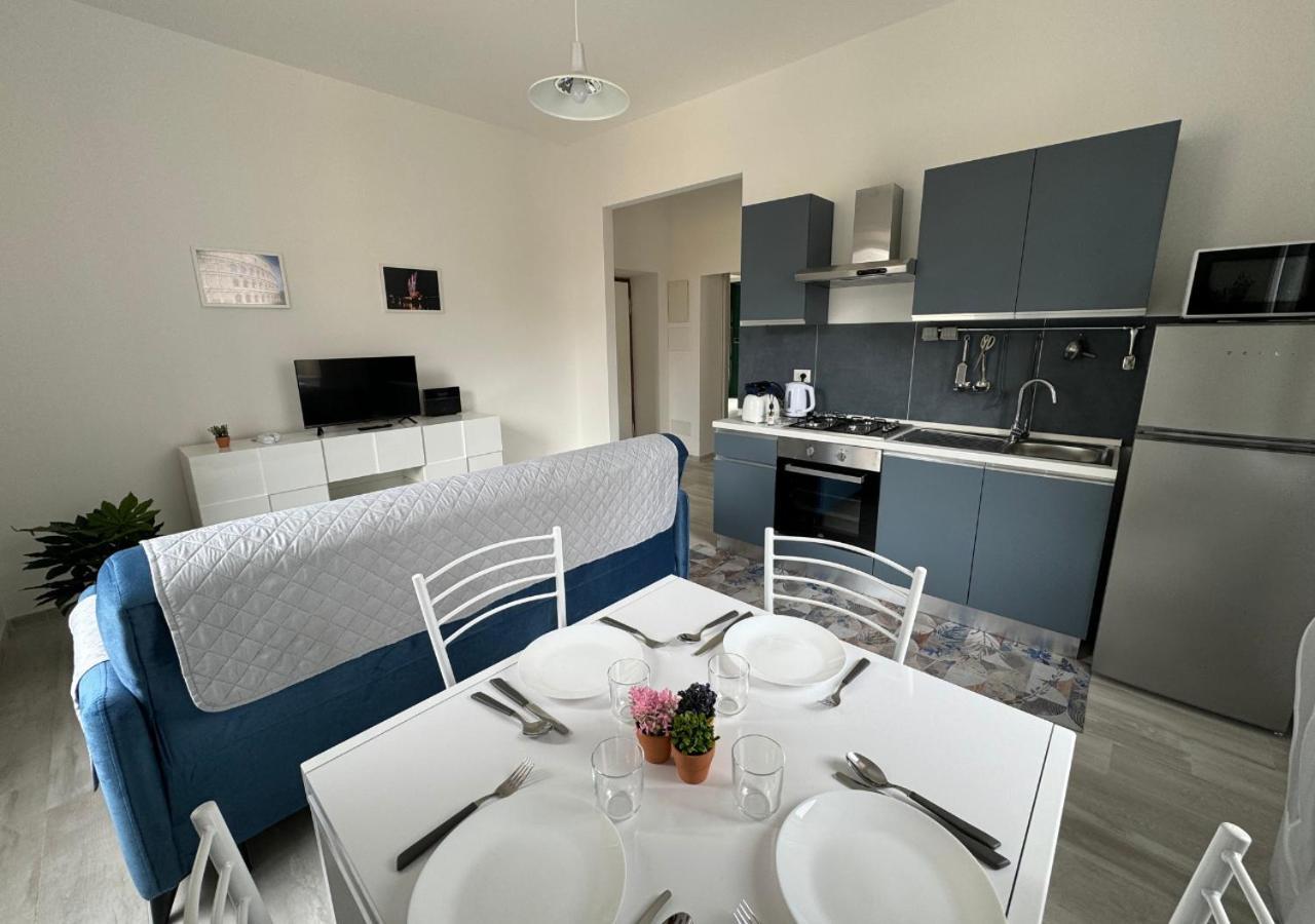Interno 10 - Metro C Apartment Rome Bagian luar foto